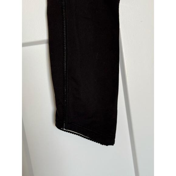 Lululemon Deep Breath 21” Crop Leggings Black Gym Yoga Workout Mesh Size 4 - Picture 8 of 8